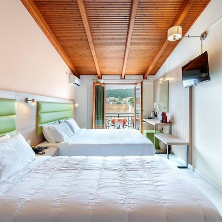 Hotel Aggelos Kefalonia อาร์กอสโตลี ภายนอก รูปภาพ