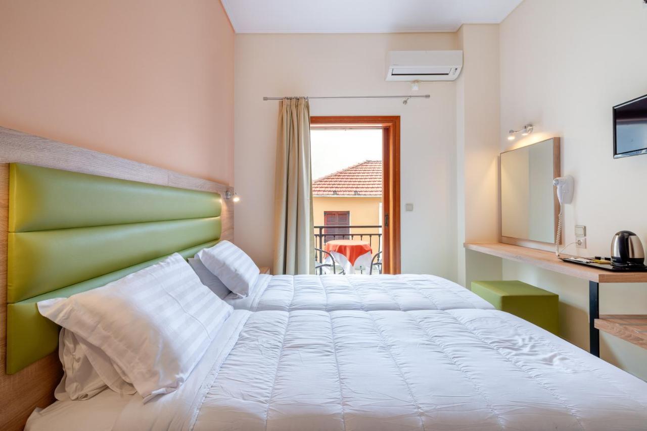 Hotel Aggelos Kefalonia อาร์กอสโตลี ภายนอก รูปภาพ