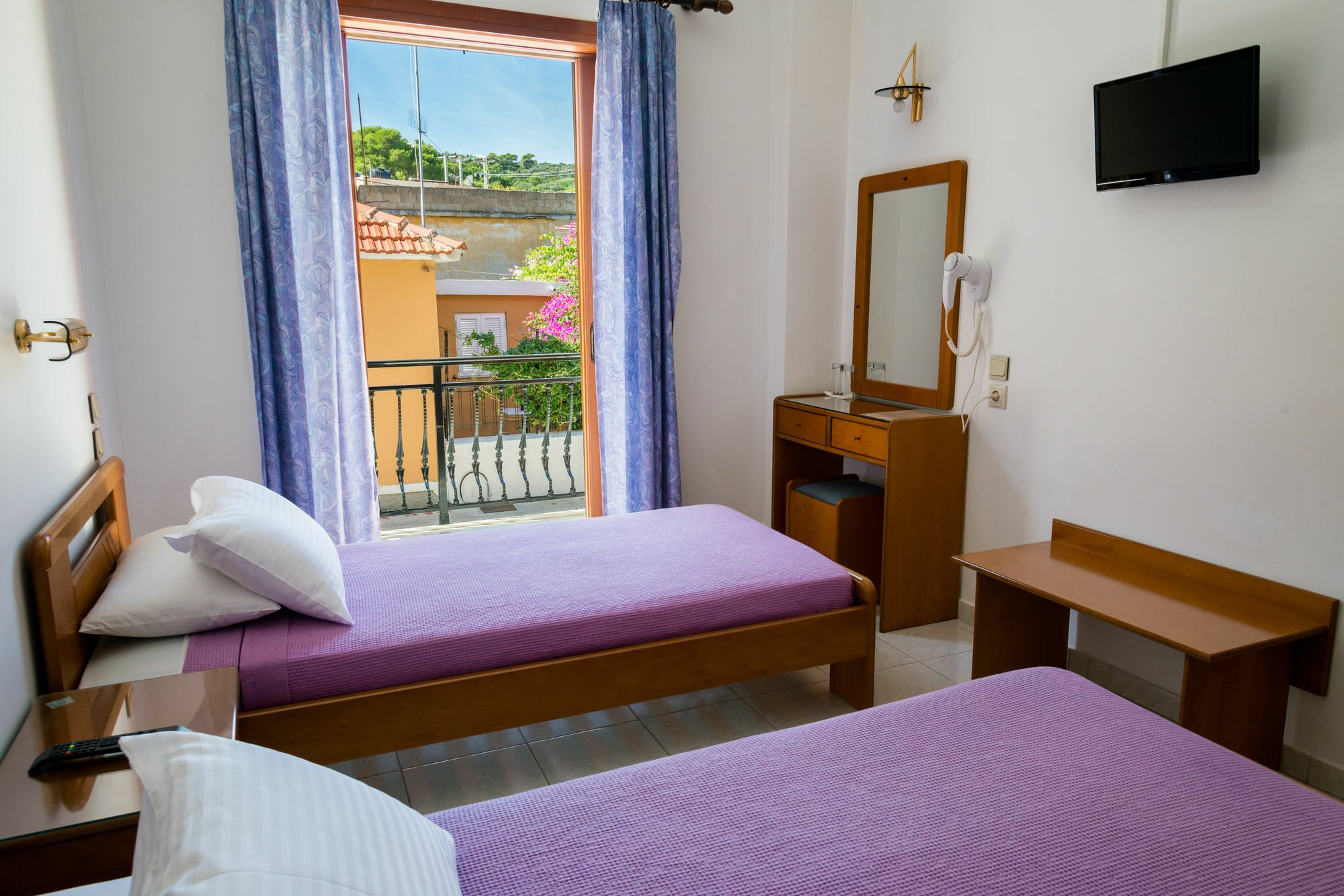 Hotel Aggelos Kefalonia อาร์กอสโตลี ภายนอก รูปภาพ